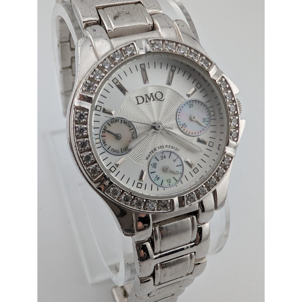 DMQ CZ Watch Women 30mm Silver Tone Crystals Day Date 6.5" Band- New Battery